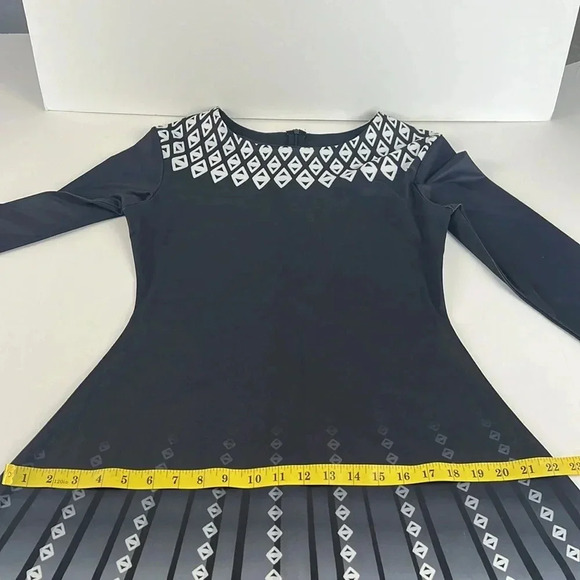 Geometric print black white gray long sleeve midi dress size medium - Picture 4 of 11